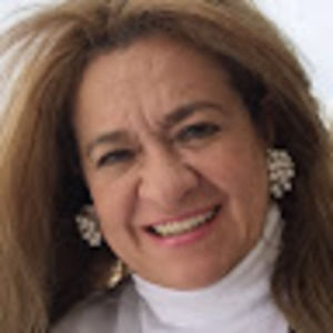 Meet your Posher, Amparo janeth